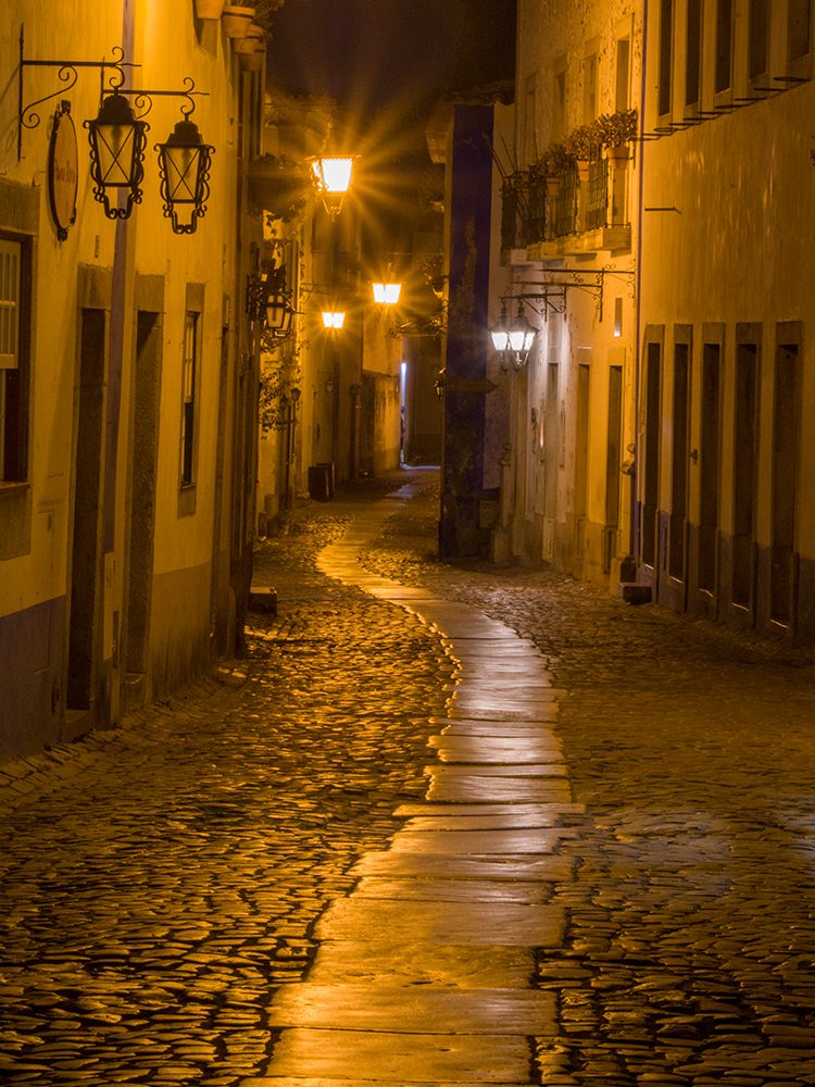 Portugal-Obidos-Walkway along the walled town of Obidos at night